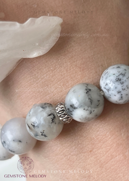 Браслет з дентритовим опалом (схожий)