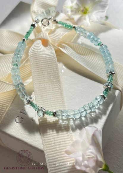 Браслет зі смарагдом і аквамарином високої якості 