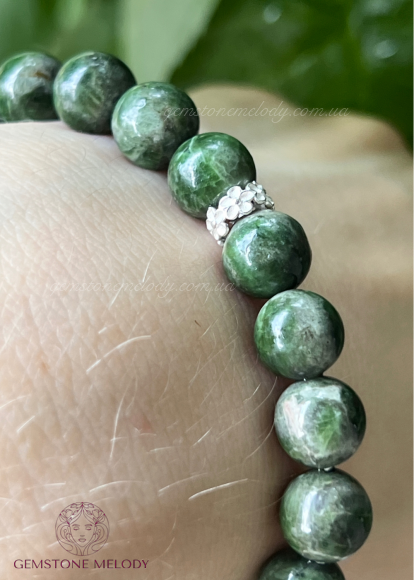 Браслет з діопсидом