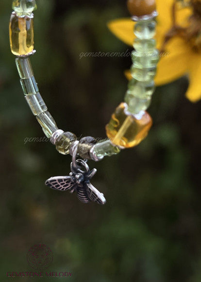 Браслет з бурштину, турмаліна, хризоліта 