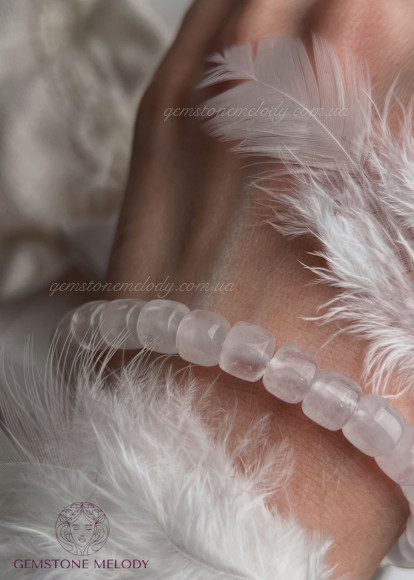 Браслет з білим кварцем