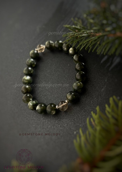 Браслет з зеленим лепідолітом