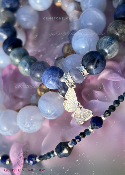 Набір з чотирьох браслетів, сині натуральні камені