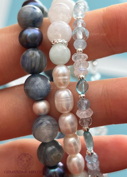 Набір з трьох браслетів