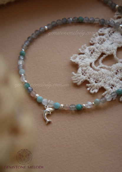 Колье из натуральных камней 