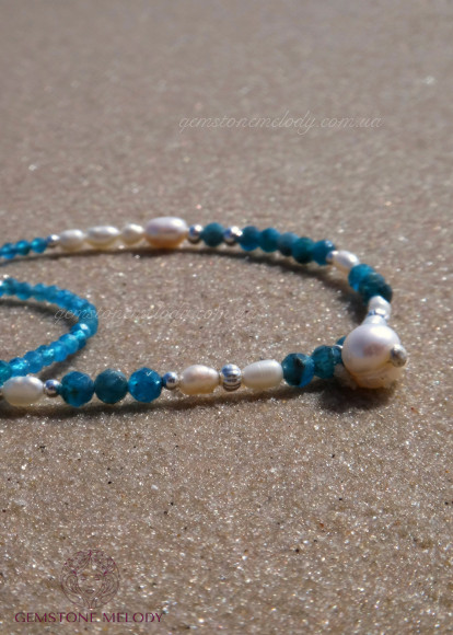 Колье из жемчуга и апатита 