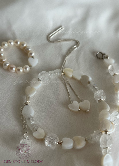 Комплект прикрас: браслет, сережки, каблучка з натуральних каменів 