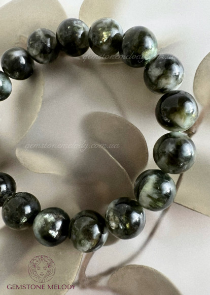 Браслет з зеленим лепідолітом гарної якості 