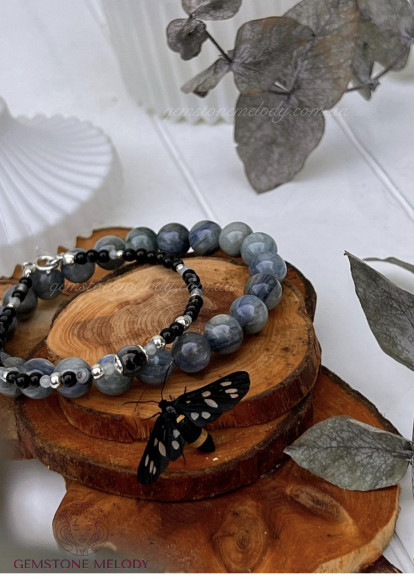 Тонкий браслет з чорного агату 