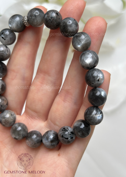 Браслет з чорним сонячним каменем