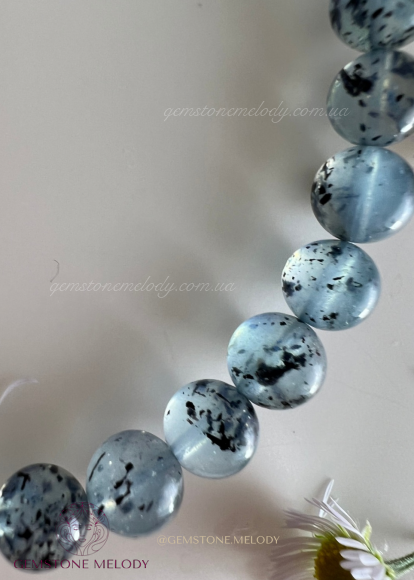 Аквамарин з шерлом, рідкісний аквамарин високої якості з включеннями