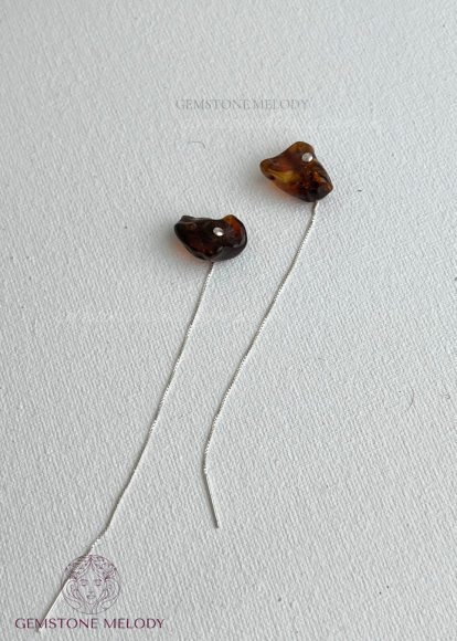 Сережки з бурштином