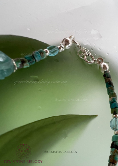 Браслет з бурштином, апатитом, бірюзою
