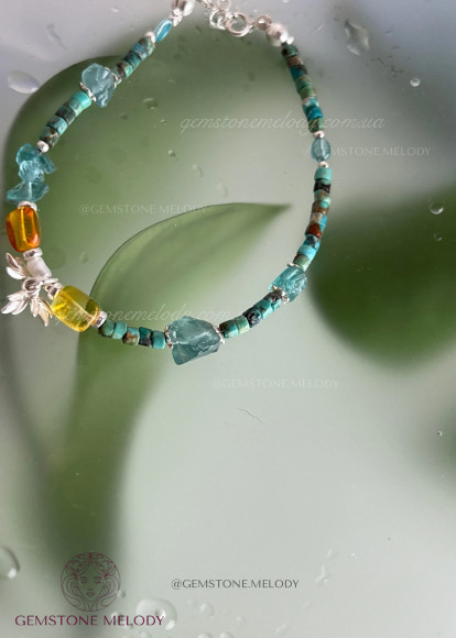 Браслет з бурштином, апатитом, бірюзою