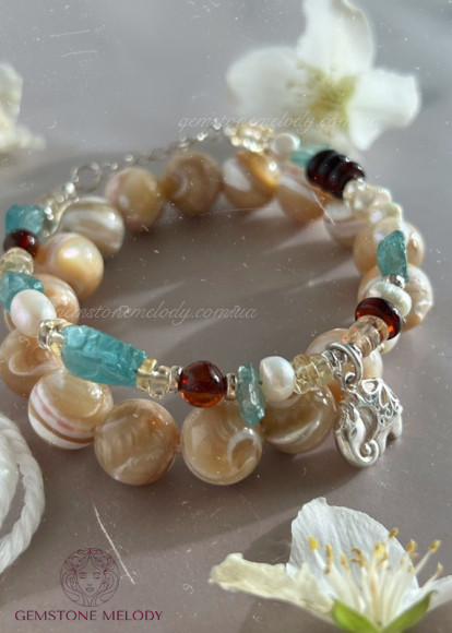 Набір браслетів з натуральних каменів та срібла 