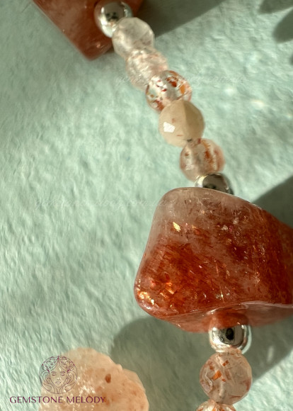 Браслет з сонячним каменем