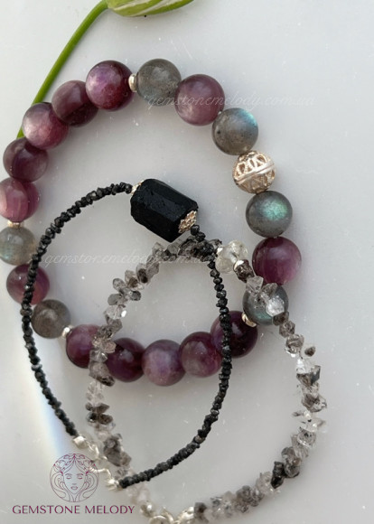 Набір браслетів з натуральних каменів та срібла 