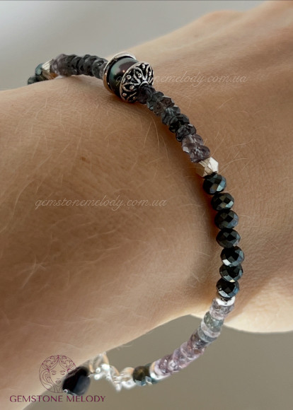 Браслет зі шпінелі та пірита