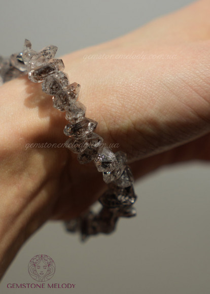 Браслет з більшим гірським кришталем 