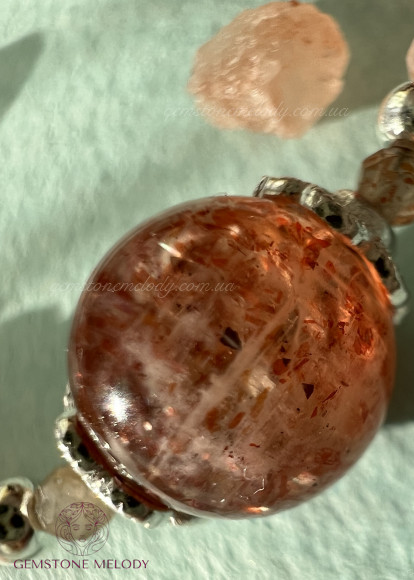 Браслет з сонячним каменем