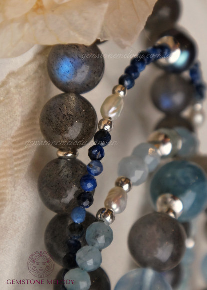 Браслет з кіаніту