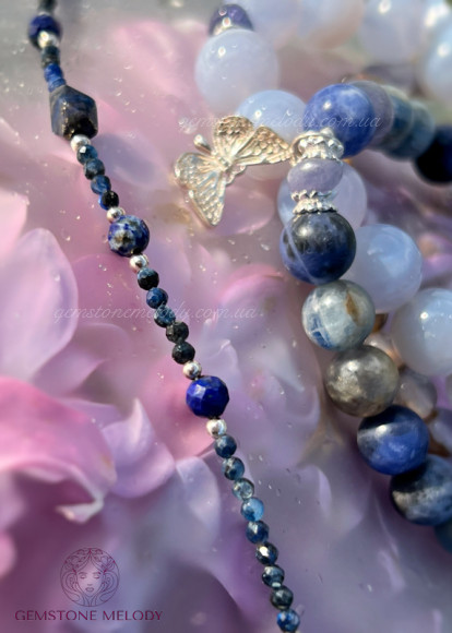 Набір з чотирьох браслетів, сині натуральні камені