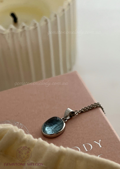 Срібна підвіска з аквамарином 