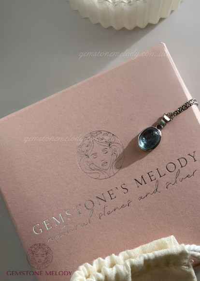 Срібна підвіска з аквамарином 