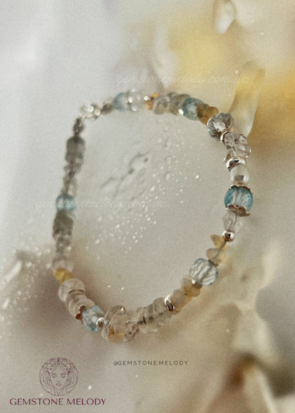 Ніжний браслет на замочку з міксу мінералів