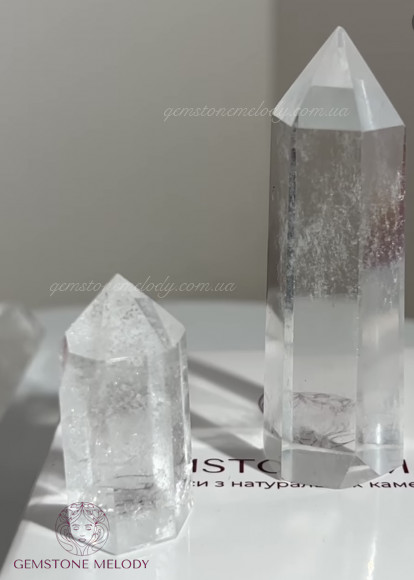 Обеліск з гірського кришталю  (розмір середній)