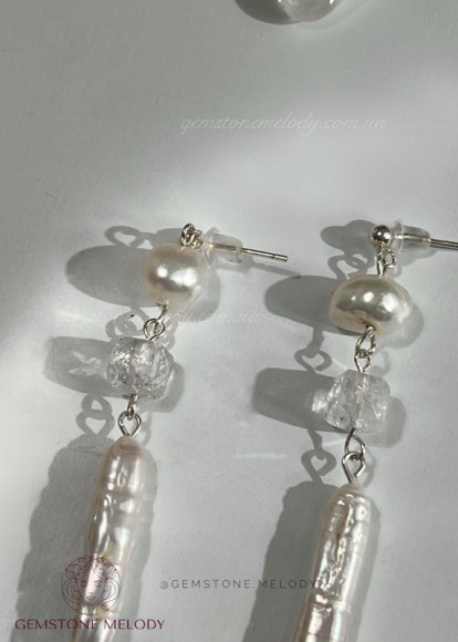 Срібні сережки з перлами бароко