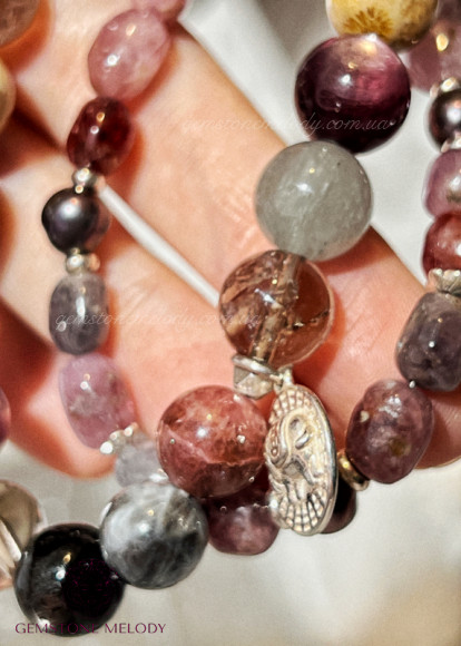 Набір браслетів з натуральних каменів та срібла 