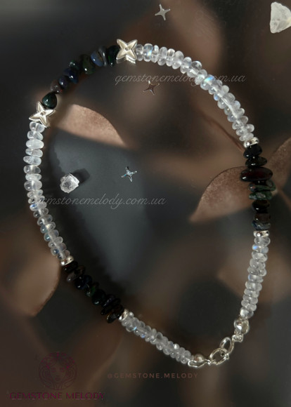 Браслет з місячним каменем та чорним опалом