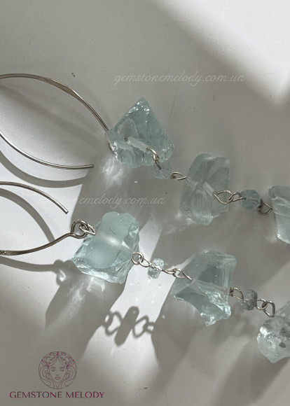 Сережки срібні з аквамарином необробленої форми