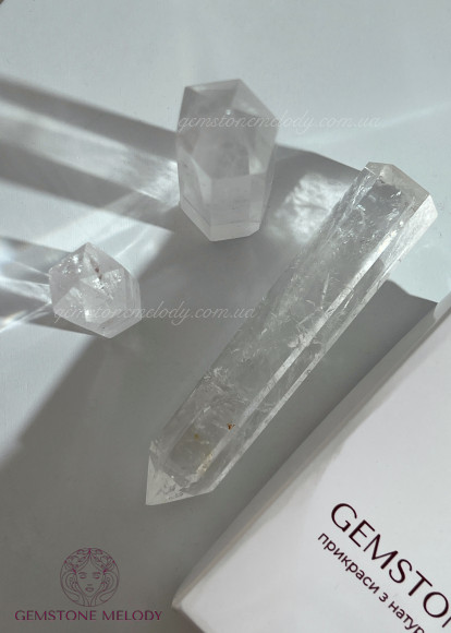 Обеліск з гірського кришталю  (розмір середній)