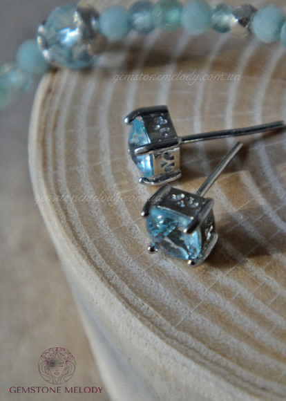 Сережки з топазом