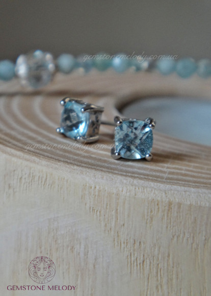 Сережки з топазом